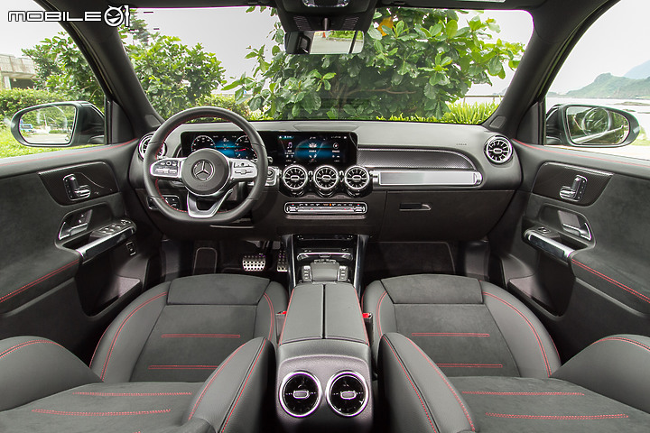 Mercedes-Benz GLB200七人座試駕∣致,以家人為重的你/妳