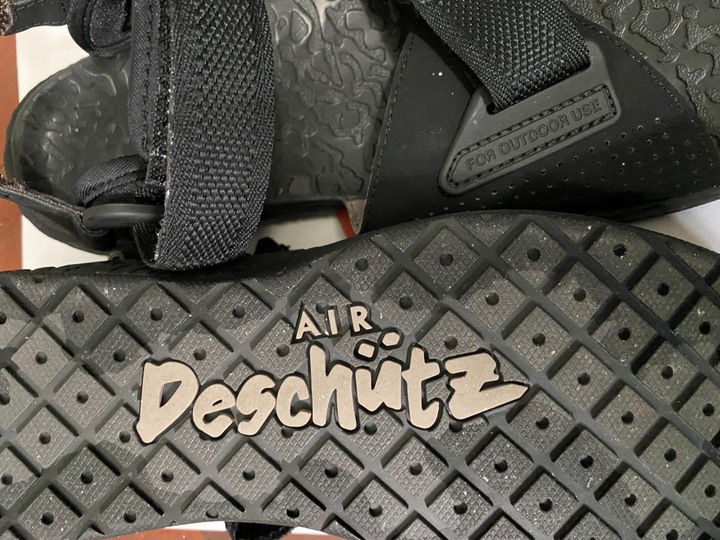 Nike ACG Air Deschütz +涼鞋開箱,想請教達人穿搭訣竅