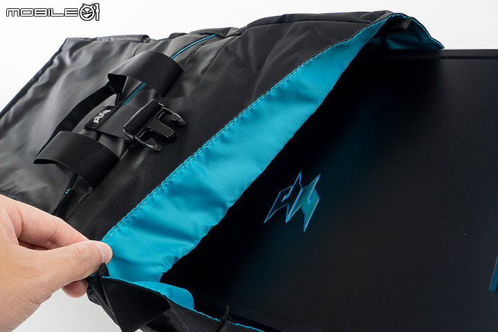 Acer Predator Helios 300 電競筆電 散熱出眾的 3A 遊戲利器！