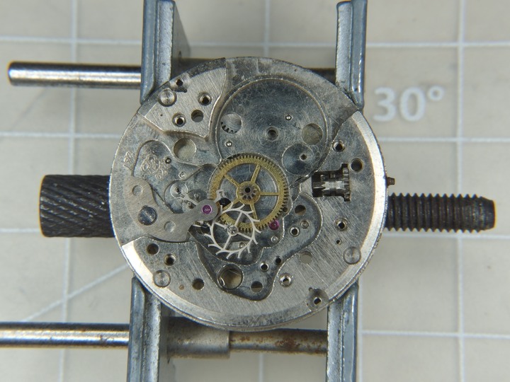 自娛玩修錶 - 天長地久: 鐵達時TITUS DE LUXE 21 Jewels (Case MOD. 5486/Venus cal. 227)