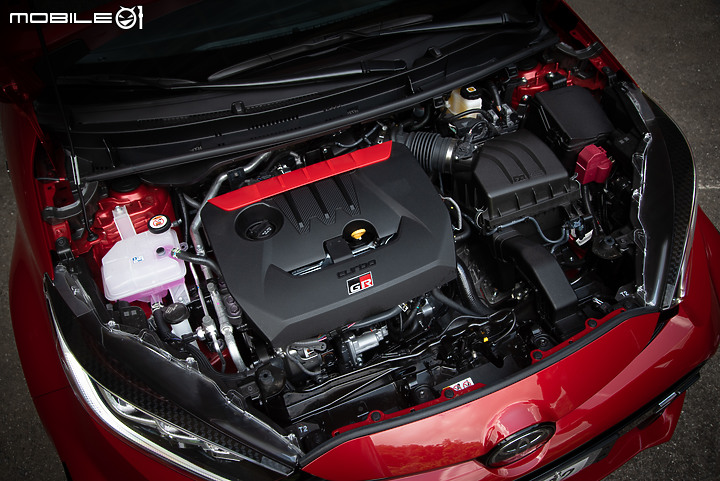 Toyota GR Yaris試駕|上車即戰鬥,樂趣滿分的暴力鴨真香!