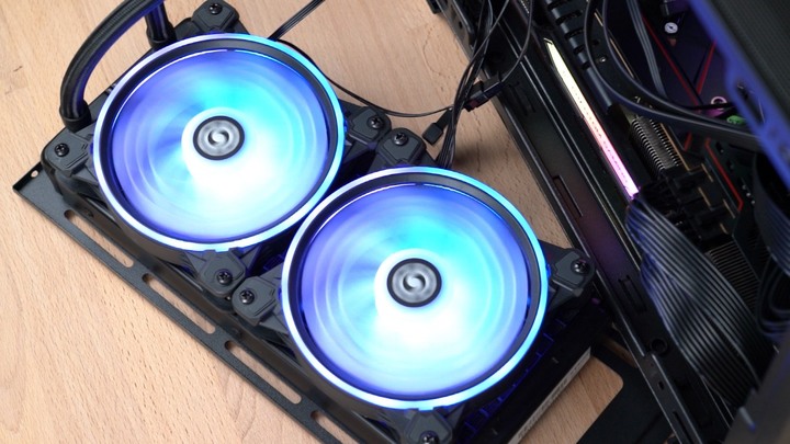 點我看大圖 潮流外觀,頂尖性能。ADATA LEVANTE 240 水冷散熱器