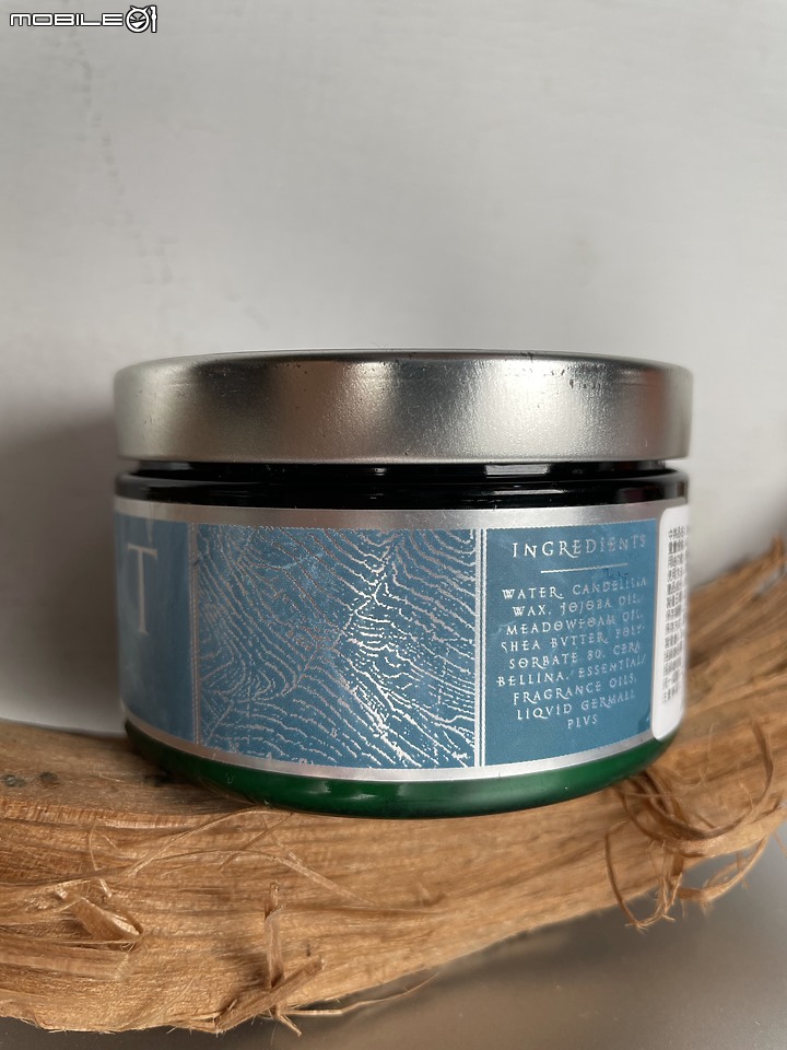 點我看大圖 Templeton Tonics Summit Pomade 天普頓高峰髮油 詳細測試