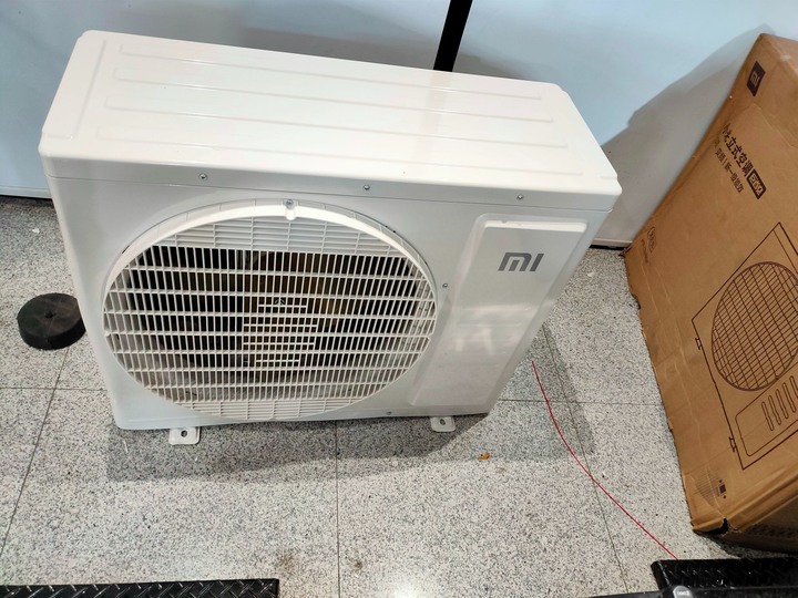 小米新一級能效3匹立式冷氣微開箱與安裝