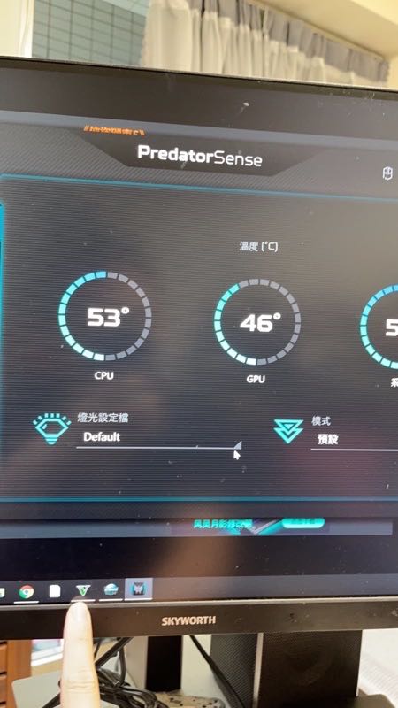 2021 Acer Predato Helios 300 2K螢幕 開箱