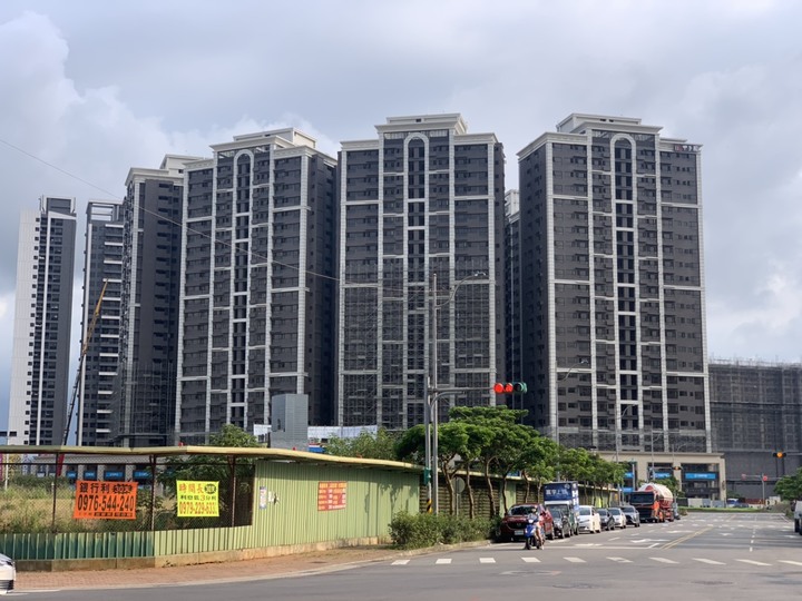 A7-預售屋歷程記錄(看房-簽約-工程款-對保...驗屋-交屋-裝潢-入住-管委會)-含金額