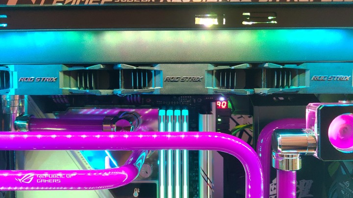 ROG & EKWB信仰電腦自組升級分享。