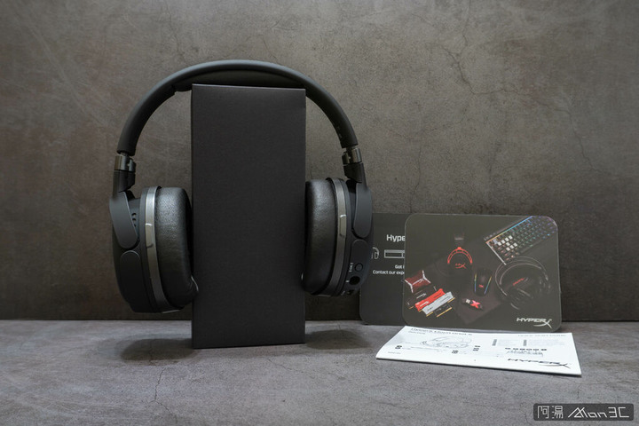 點我看大圖 「開箱」HyperX Cloud Orbit S 電競耳機 - 聲音是立體的!