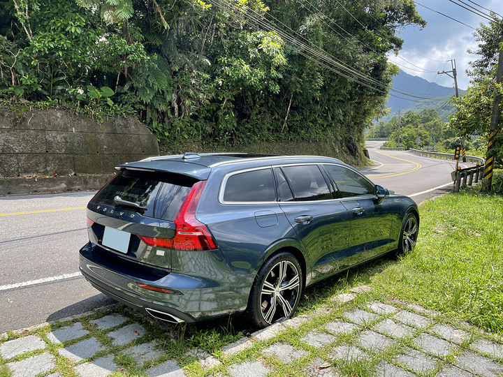 VOLVO V60 T8I吃星星  Polestar Engineered升級心得