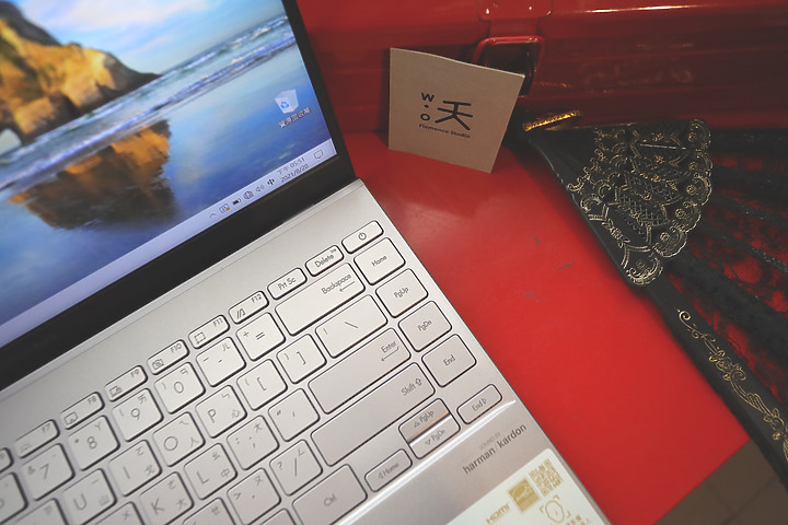 從Macbook AIR 13換成UM425的心路歷程
