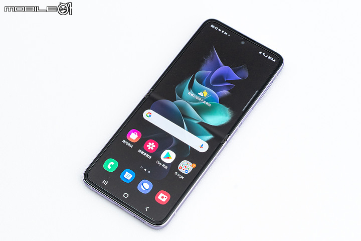 三星Galaxy Z Fold3/Z Flip3 5G/Watch4揭曉|多工應用、外在美學的再探索
