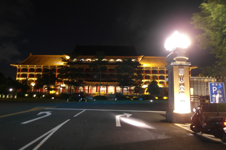 高雄終於天氣放晴(勁豪訓車小跑)