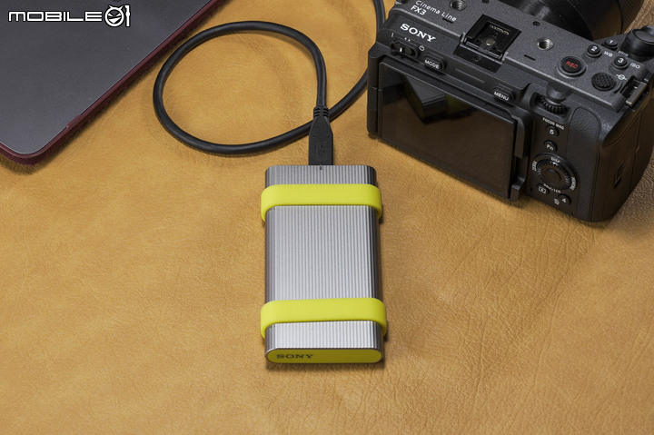 Sony TOUGH SL-M1 外接 SSD 開箱實測 以耐候設計提供安心儲存選擇