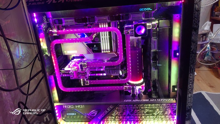 ROG & EKWB信仰電腦自組升級分享。