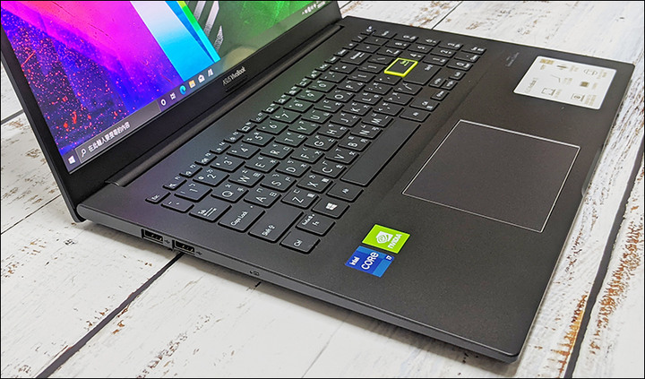 新機新生活 with VivoBook S513EQ