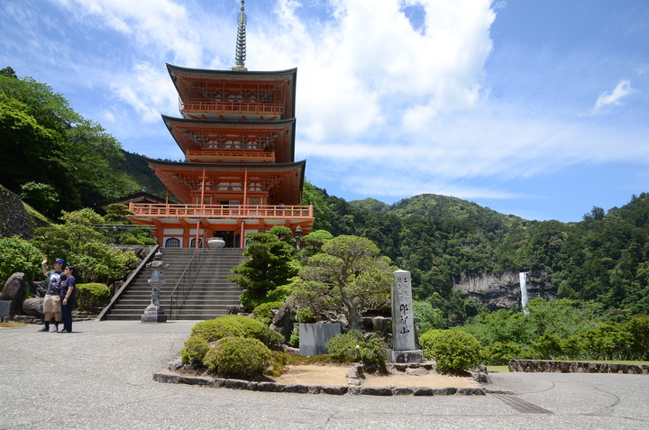 紀伊半島自駕遊-世界遺產巡禮2/4(本州最南端、潮岬、熊野古道、那智瀑布、日本第一大鳥居、伊勢神宮、夫妻岩)