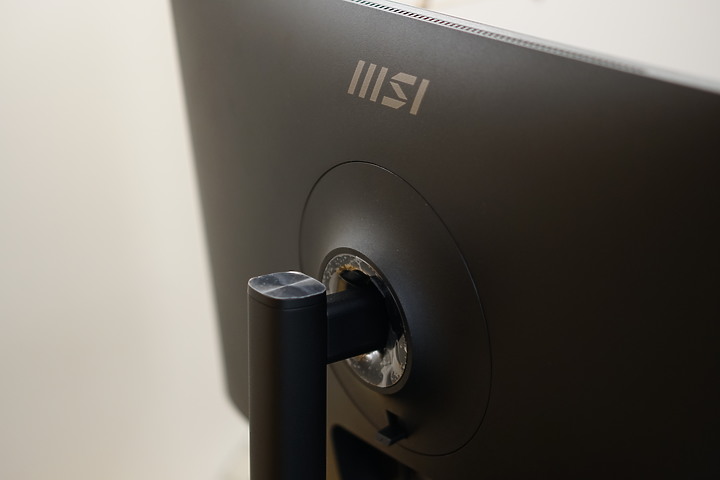 MSI Modern MD241P 24型螢幕 使用心得 Type-C外接螢幕高CP值選擇