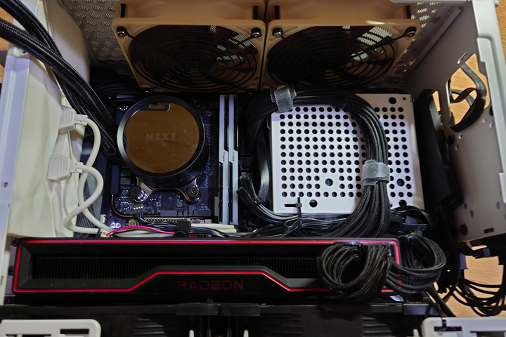 點我看大圖 (心得)簡單測試一些R7 5700G的相關表現(能耗、搭卡4K遊戲等......)