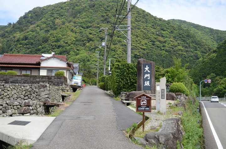 紀伊半島自駕遊-世界遺產巡禮2/4(本州最南端、潮岬、熊野古道、那智瀑布、日本第一大鳥居、伊勢神宮、夫妻岩)