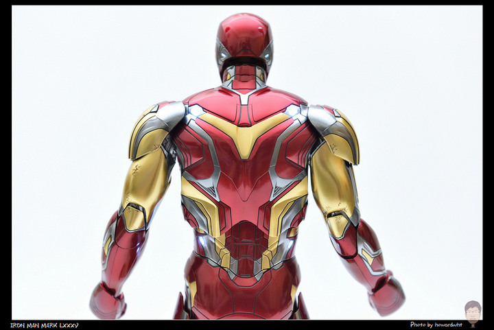【開箱】Hot Toys - IRON MAN MARK LXXXV (鋼鐵人 馬克85)