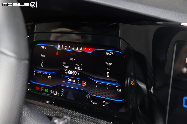 【採訪】Volkswagen Golf R「鋼砲王」195.8萬元預售登台,旅行車確認同步引進!