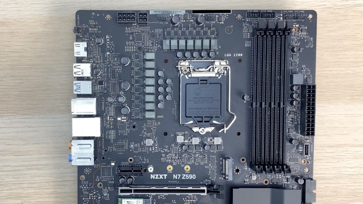最美 Z590 主機板，沒有之一。NZXT N7 Z590 絕美開箱