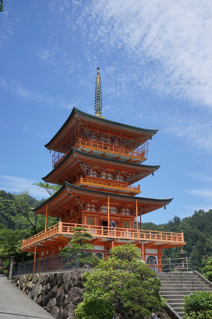 紀伊半島自駕遊-世界遺產巡禮2/4(本州最南端、潮岬、熊野古道、那智瀑布、日本第一大鳥居、伊勢神宮、夫妻岩)