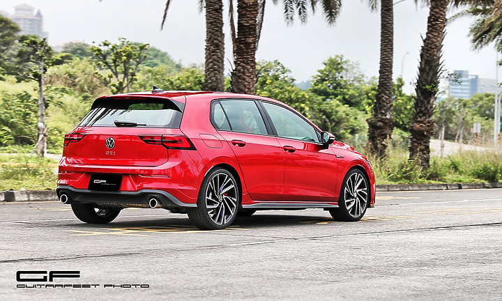 --科技鋼砲-- Volkswagen Golf 8 GTI 理性與感性之交錯 圖文分享