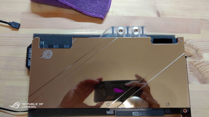 ROG & EKWB信仰電腦自組升級分享。