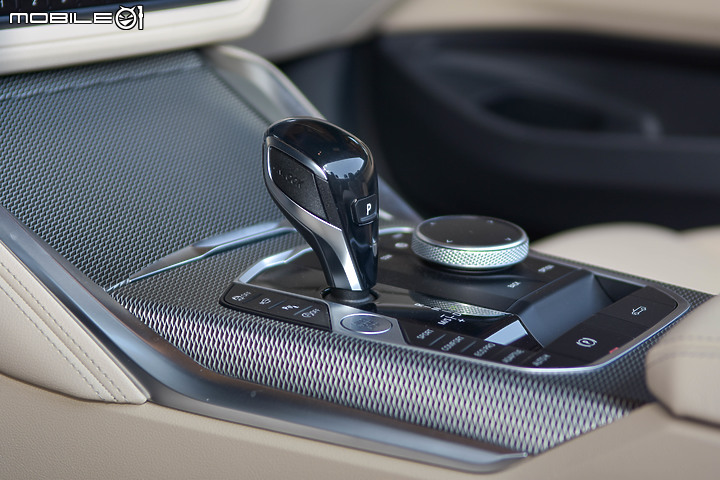 BMW 430i Convertible M Sport 試駕 │ 有愛不怕太陽曬!暢享微風你最帥!