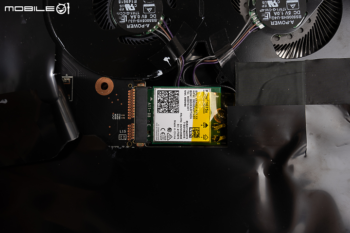 MSI GS76 Stealth 測試報告｜誠意滿點的薄型龍魂筆電