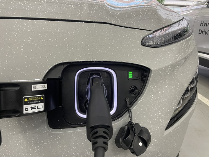 終於預約到了... KONA EV500試乘