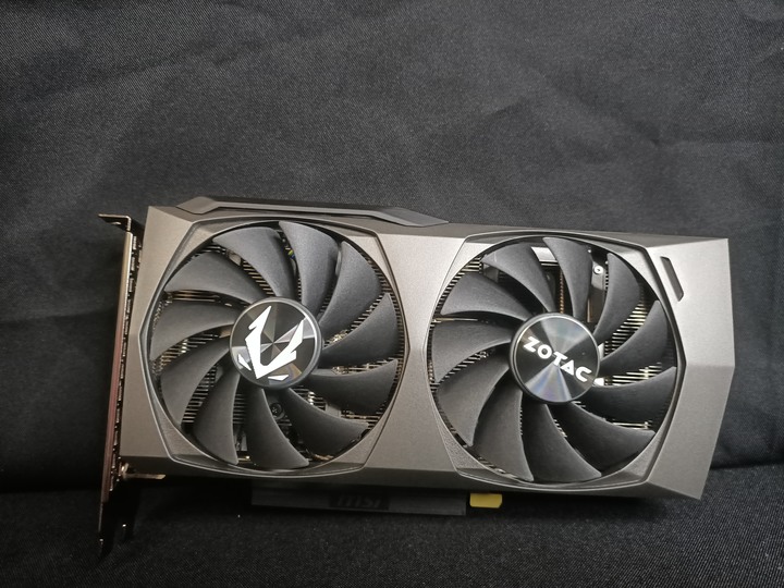 灰階英雄主義 ZOTAC RTX 3060 Twin Edge OC 開箱遊戲評測 抽 ZOTAC ARGB顯示卡支架
