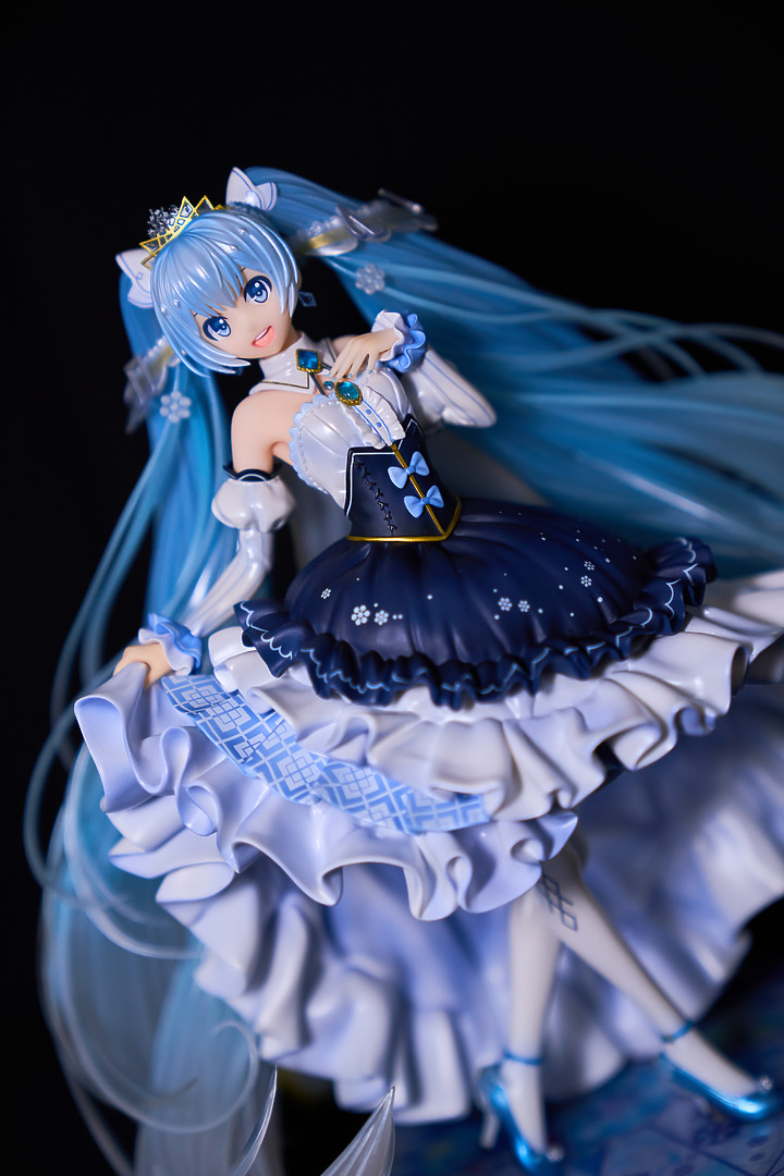 【開箱】雪ミクSNOW MIKU 2019 Snow Princess Ver.