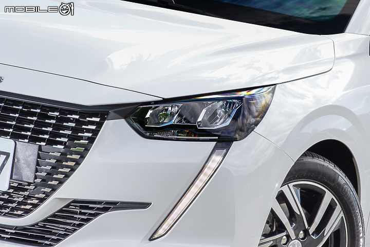 Peugeot New 208 Active 試駕|1/4 才是一種浪漫
