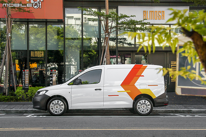 Volkswagen Caddy Cargo 試駕|當個潮味頭家!