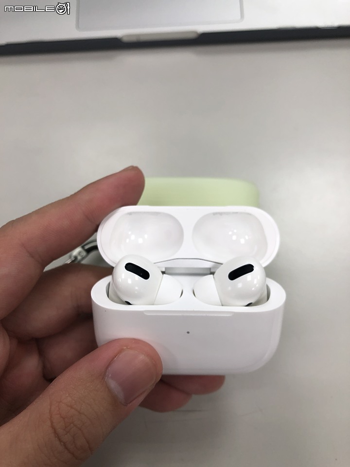 AirPodS Pro 入手