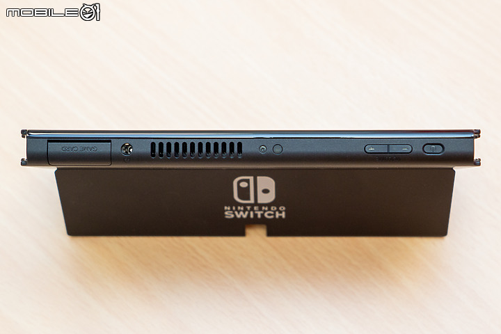 Nintendo Switch OLED 搶先玩｜小改款推砌出更沉浸的遊玩體驗！