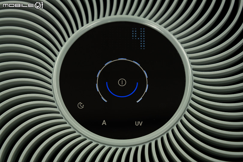 伊萊克斯 Flow A4 UV抗菌空氣清淨機評測 兼顧內外的空氣把關者！