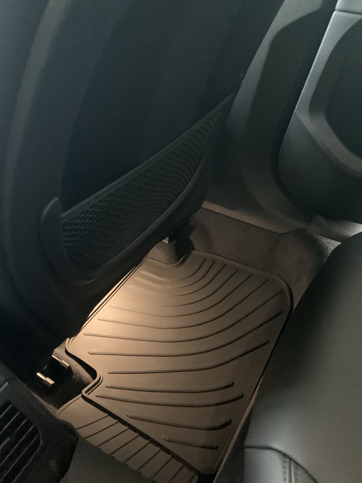 【開箱】BMW 218i Gran Coupe Edition Sport 黑色