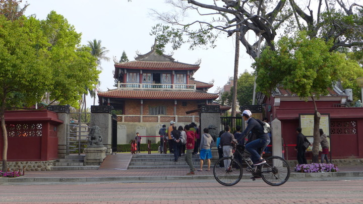 單車環島百景推薦《台灣．用騎的最美》