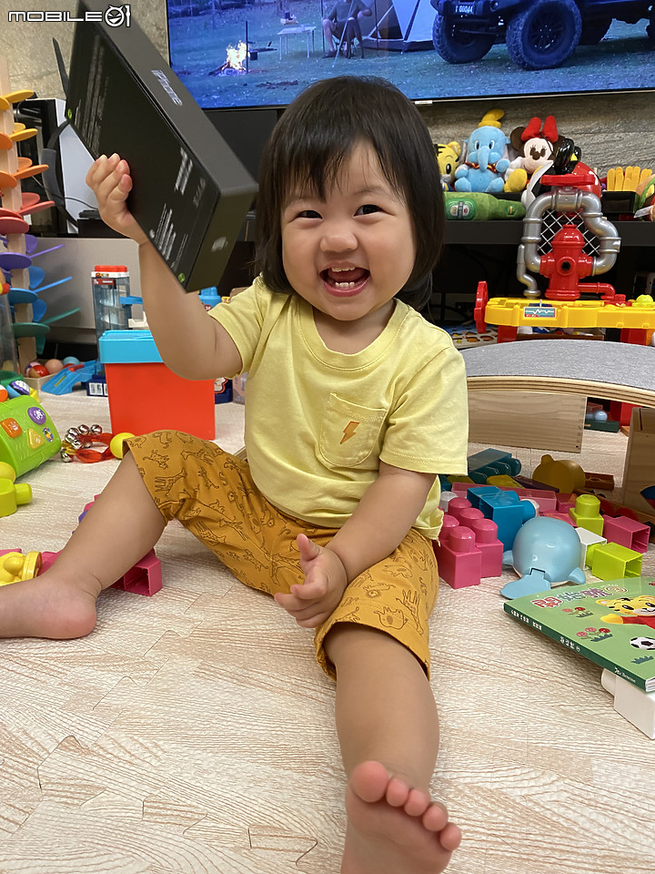 全台最年幼的iPhone13 pro Max開箱文
