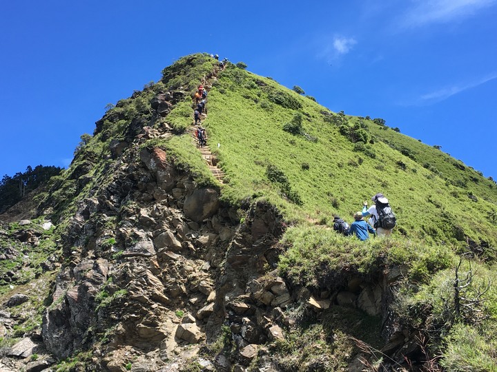 五座百岳一次走完--合歡群峰