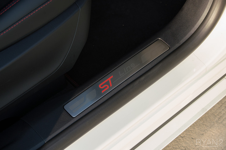 [開箱] Kuga ST-Line X