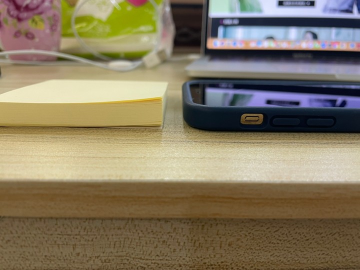 [開箱] iphone12-無磁圈AERO+