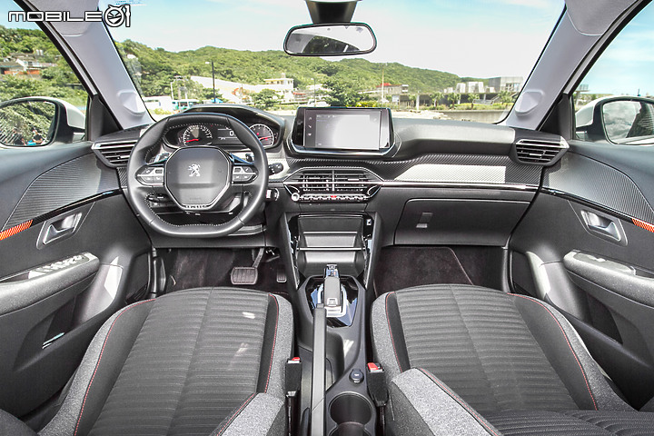Peugeot New 208 Active 試駕|1/4 才是一種浪漫