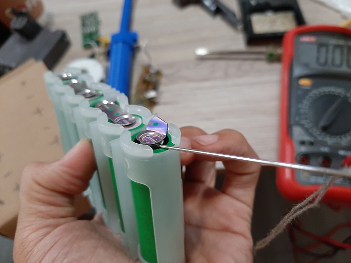 Dyson電池拆解更換與您可以也好奇的幾個問題!