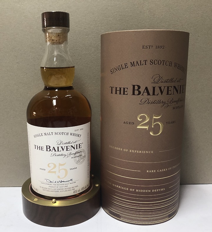 格蘭父子新酒款開箱與封存：百富25年單一純麥&格蘭菲迪26年干邑桶