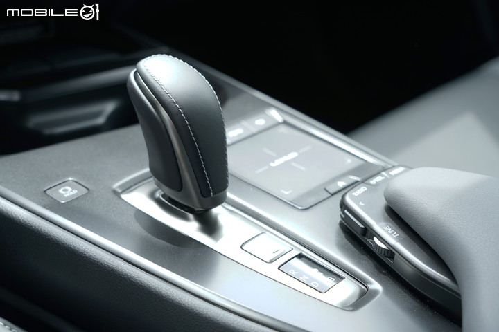 【國內新訊】Lexus UX300e 169.9萬元正式上市，豪華純電休旅添生力軍！