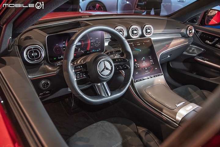 【賞實車】大改款Mercedes-Benz C-Class實車更漂亮,C180房車自210萬元起!